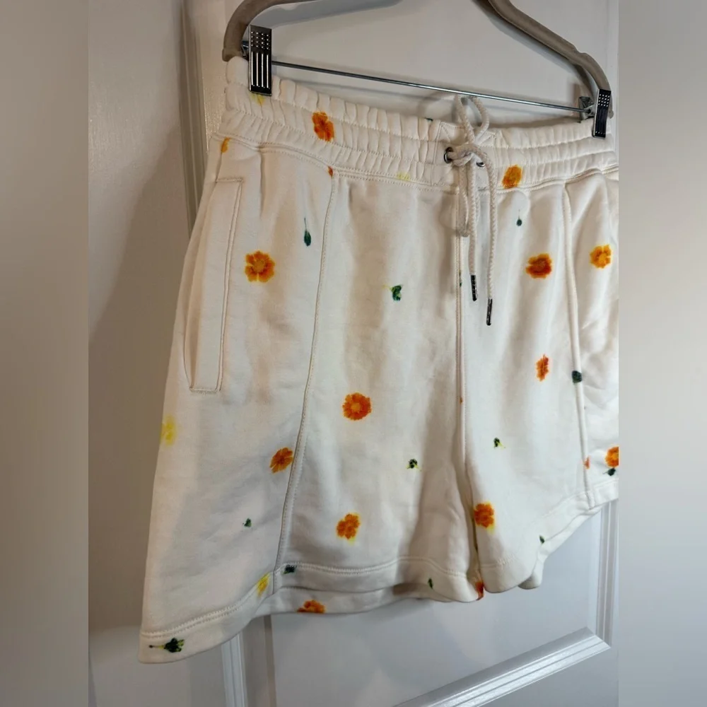 NWOT Free People Movement x DYEKWEEN Spring to the Finish Shorts - Size Large